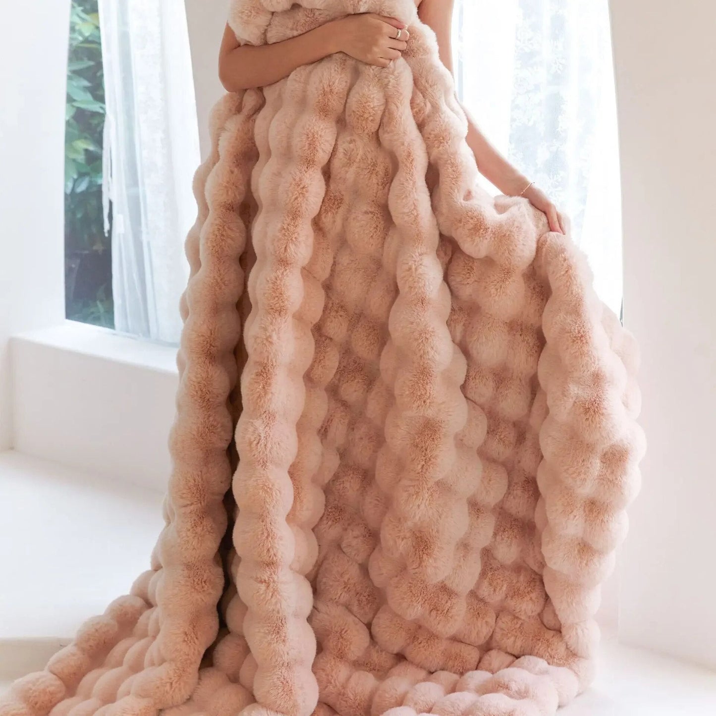 Cozy Cocoon – Ganzjahres-Kuscheldecke